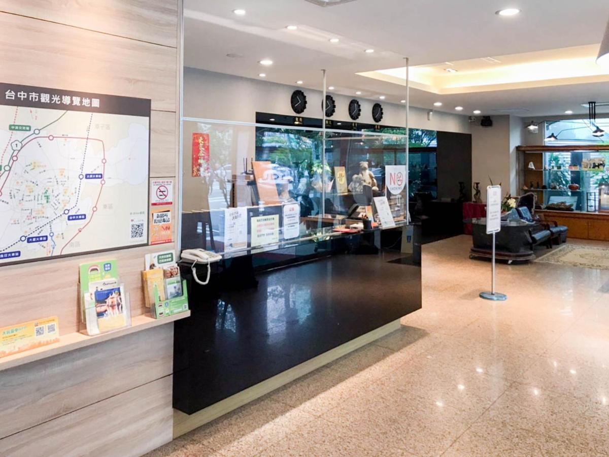 フ ディ ホテル 台中市 エクステリア 写真